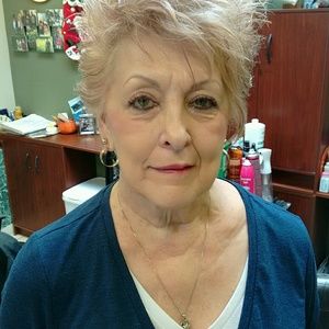 Meet your Posher, Diane